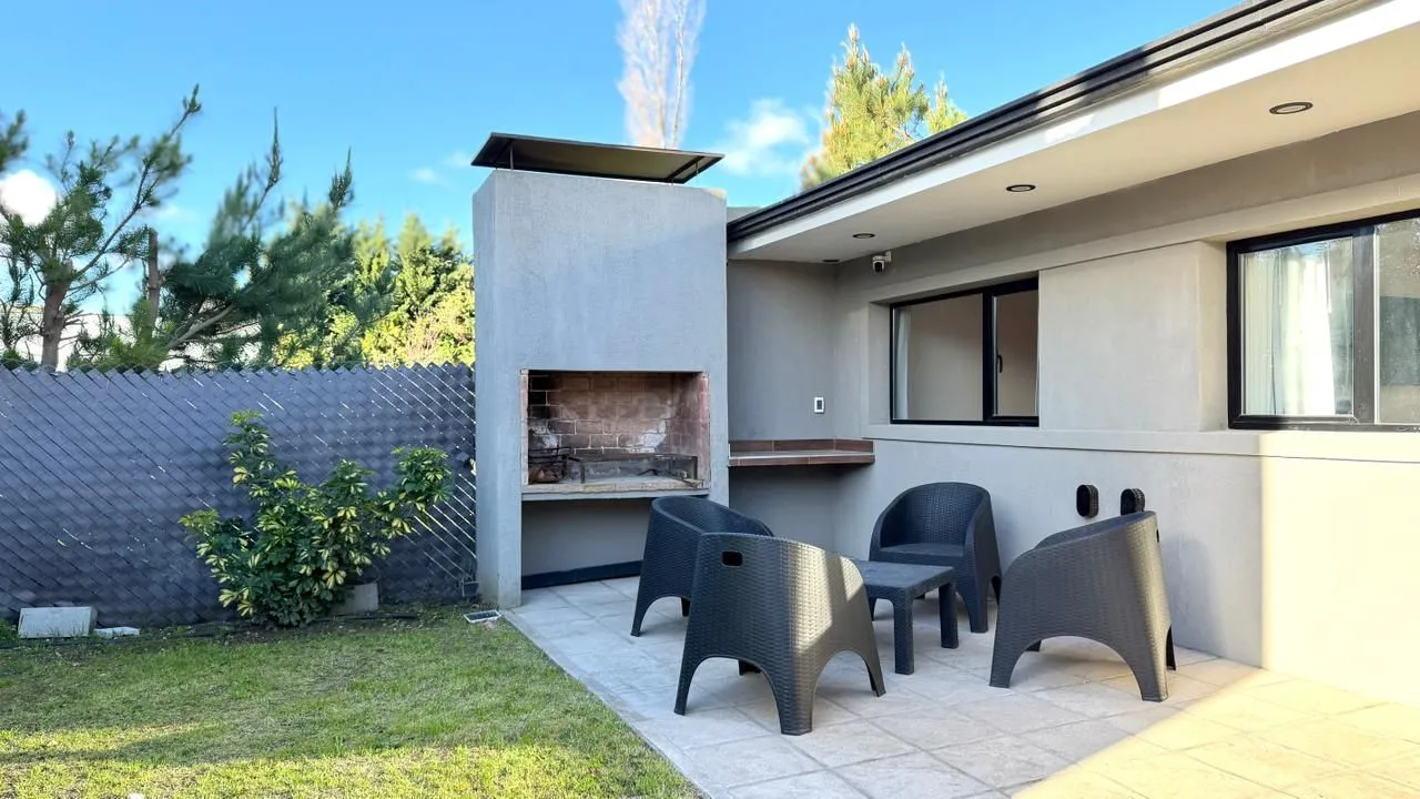 Casita con Parrilla | Zona Parque