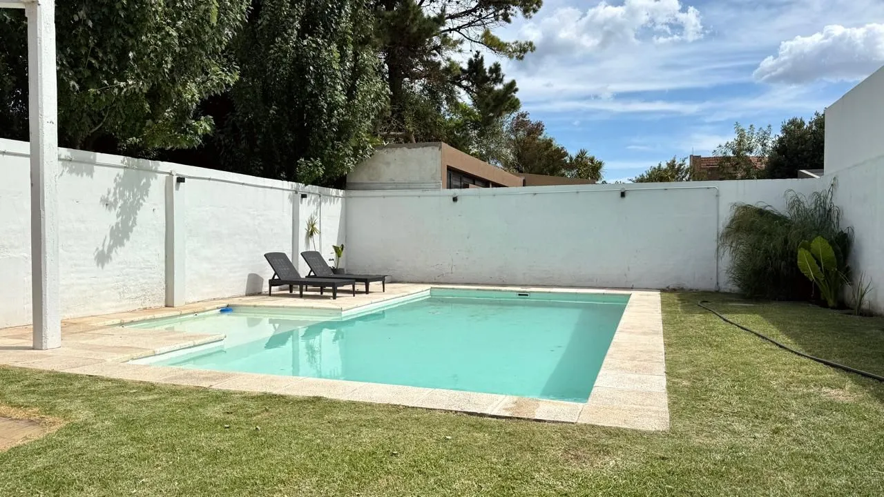 Casa Magnolia Pileta, Parrilla y Quincho | Zona Parque - miniatura 2