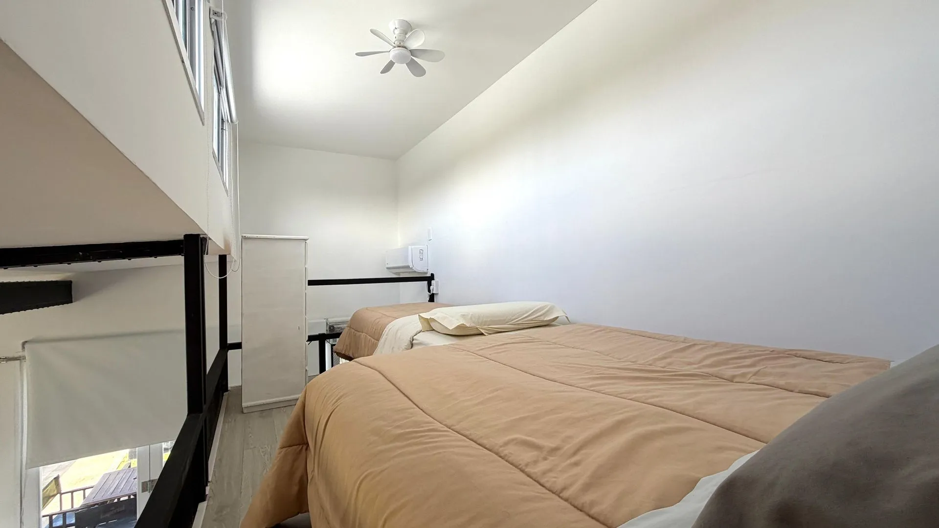 Refugio Los Troncos | Loft con Parrilla Zona Parque - miniatura 9