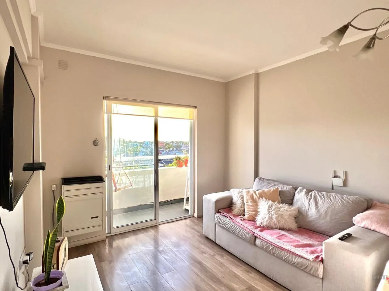 Moderno Departamento | Zona Playa - miniatura 3