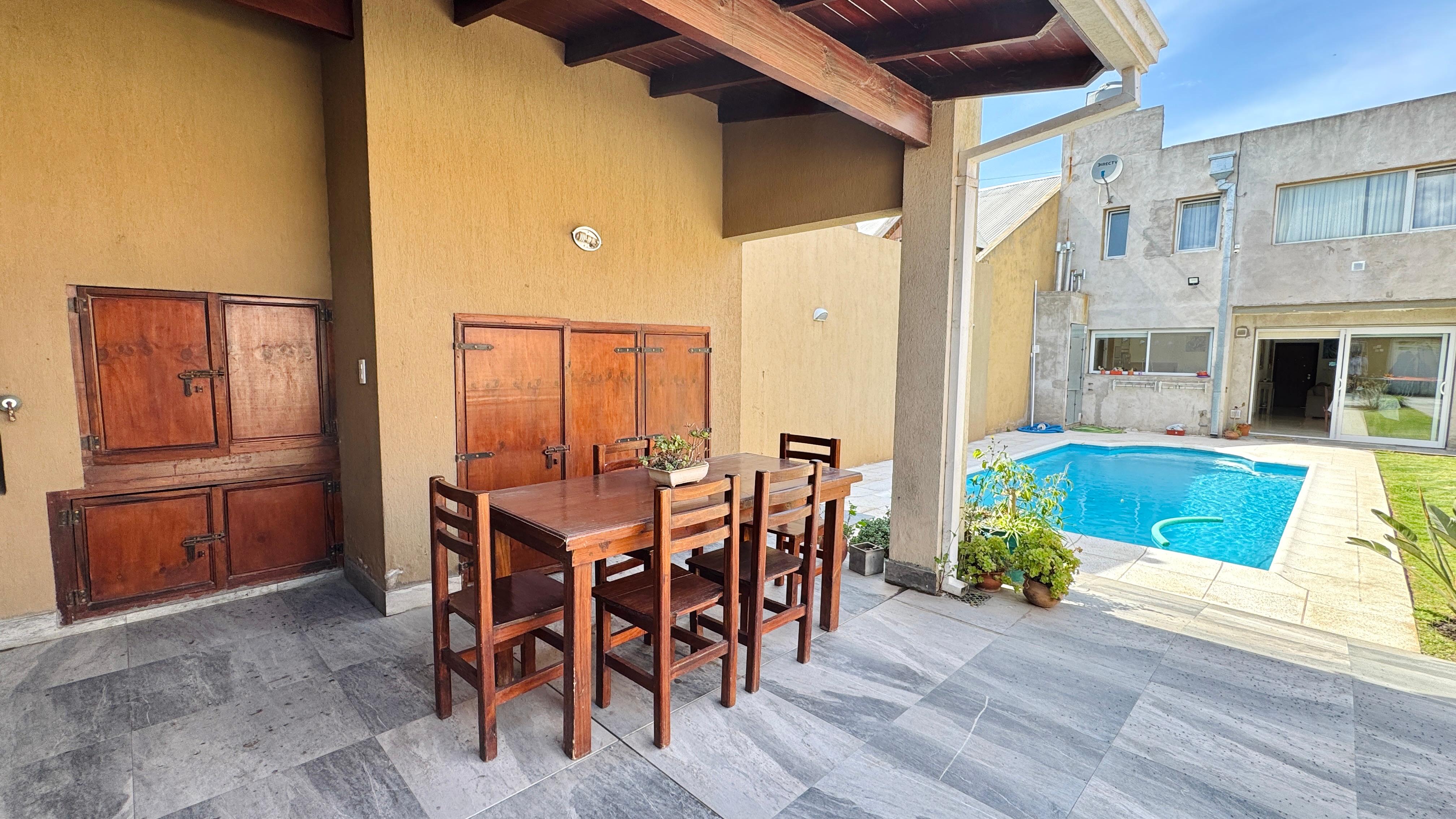 Casa Strelitzia Pileta, Parrilla y Quincho | Zona Limite Parque - miniatura 25