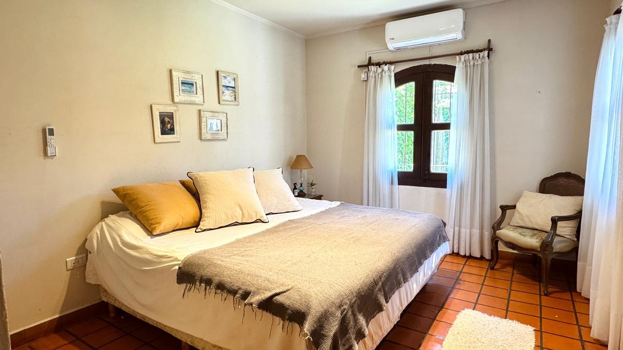 Importante Casa Estilo Campo | Jardín y Parrilla - miniatura 14