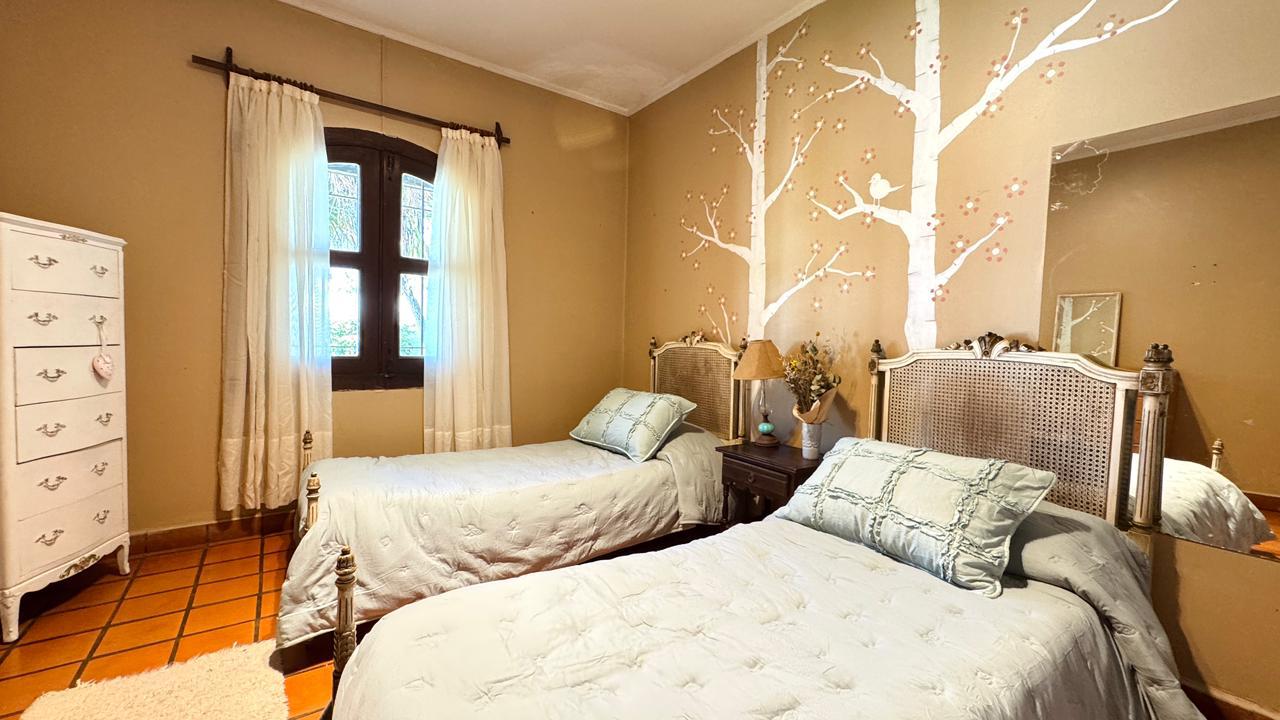 Importante Casa Estilo Campo | Jardín y Parrilla - miniatura 18